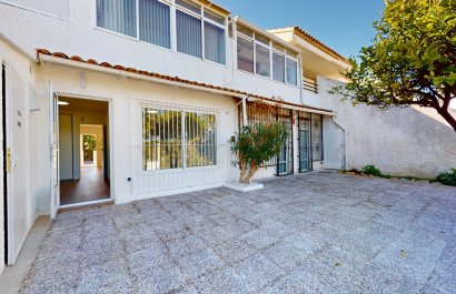 Resale - Apartment / flat - Orihuela Costa - Villamartín