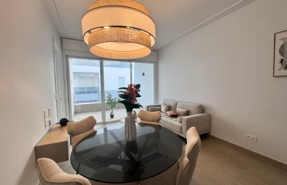 Resale - Apartment / flat - Torrevieia - Los Locos