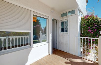 Resale - Apartment / flat - Orihuela Costa - Villamartín