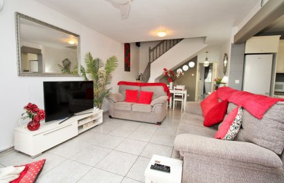 Resale - Townhouse / Duplex / Corner - Villamartín - Los Dolses