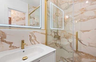 Herverkoop - Appartement / flat - Orihuela Costa - Punta Prima