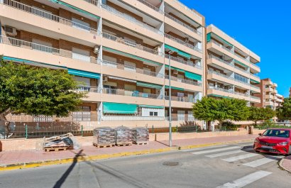 Herverkoop - Appartement / flat - Orihuela Costa - Punta Prima