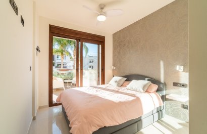 Resale - Apartment / flat - Orihuela Costa - Los Balcones