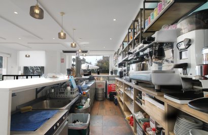 Resale - Commercial - Alicante - Playa San Juan