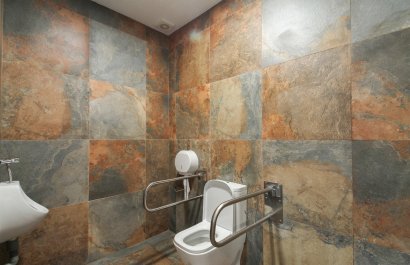 Resale - Commercial - Alicante - Playa San Juan