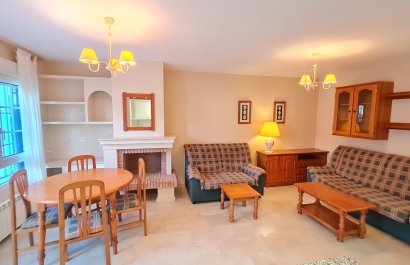 Resale - Townhouse / Duplex / Corner - Villamartín - Los Dolses