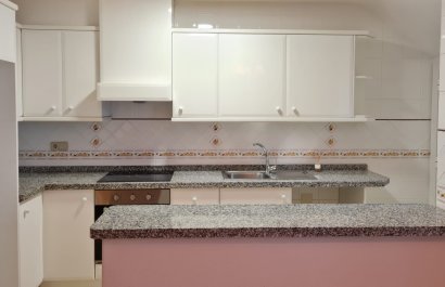 Resale - Townhouse / Duplex / Corner - Villamartín - Los Dolses