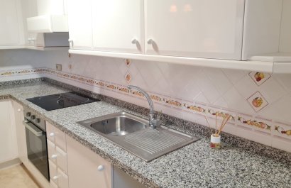 Resale - Townhouse / Duplex / Corner - Villamartín - Los Dolses