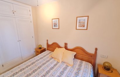 Resale - Townhouse / Duplex / Corner - Villamartín - Los Dolses