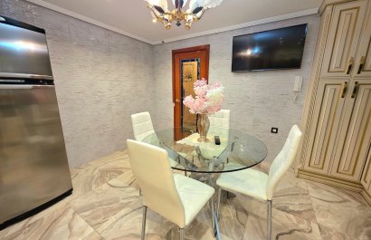 Resale - Apartment / flat - Alicante - Centro