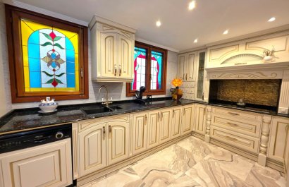 Resale - Apartment / flat - Alicante - Centro