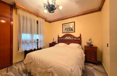 Resale - Apartment / flat - Alicante - Centro