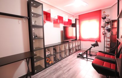 Resale - Townhouse / Duplex / Corner - Redován - Redovan - Town