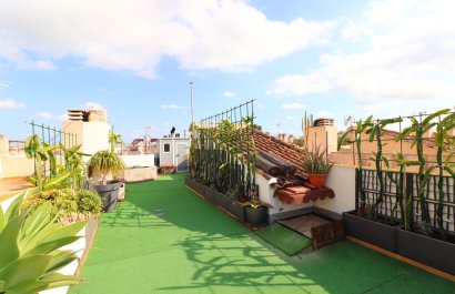 Resale - Townhouse / Duplex / Corner - Redován - Redovan - Town