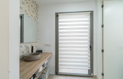 Resale - Villa - Orihuela Costa - Villamartin Golf