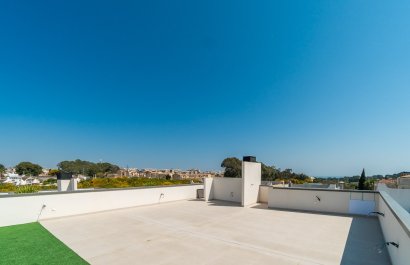 Resale - Villa - Orihuela Costa - Villamartin Golf