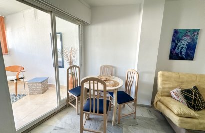 Resale - Apartment / flat - Torrevieia - Center