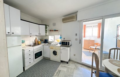 Resale - Apartment / flat - Torrevieia - Center
