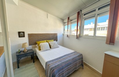 Resale - Apartment / flat - Torrevieia - Center