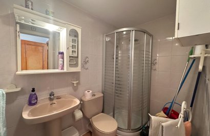 Resale - Apartment / flat - Torrevieia - Center