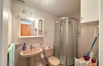Resale - Apartment / flat - Torrevieia - Center