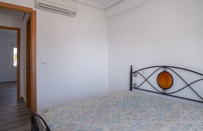 Resale - Apartment / flat - Pilar de la Horadada - Torre de la Horadada