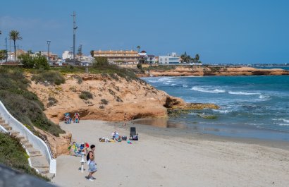 Resale - Apartment / flat - Pilar de la Horadada - Torre de la Horadada