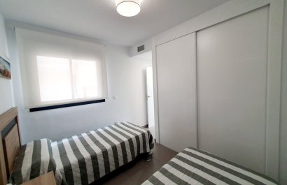 Resale - Apartment / flat - Orihuela Costa - Villamartín