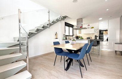Resale - Villa - Orihuela Costa - Villamartín