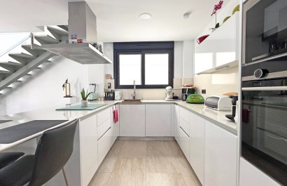 Resale - Villa - Orihuela Costa - Villamartín