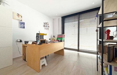 Resale - Villa - Orihuela Costa - Villamartín