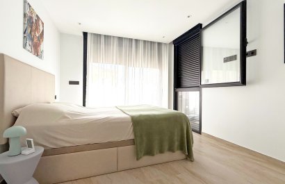 Resale - Villa - Orihuela Costa - Villamartín