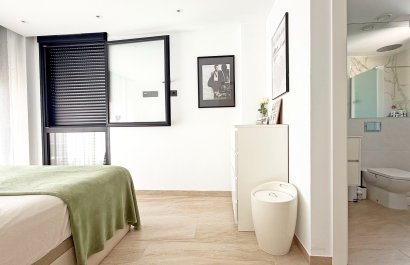 Resale - Villa - Orihuela Costa - Villamartín