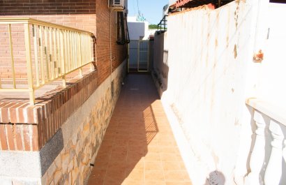 Resale - Townhouse / Duplex / Corner - Pilar de la Horadada - Torre de la Horadada