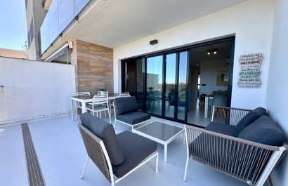 Resale - Apartment / flat - Pilar de la Horadada - Mil Palmeras