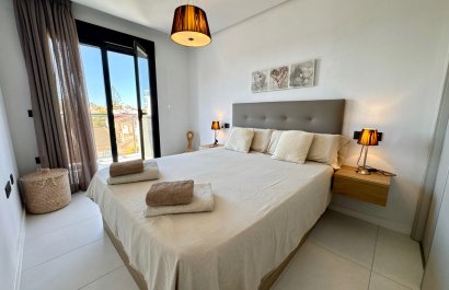 Resale - Apartment / flat - Pilar de la Horadada - Mil Palmeras