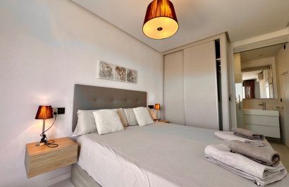 Resale - Apartment / flat - Pilar de la Horadada - Mil Palmeras