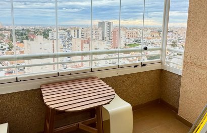 Reventa - Apartamento / piso - Torrevieia - Nueva Torrevieja
