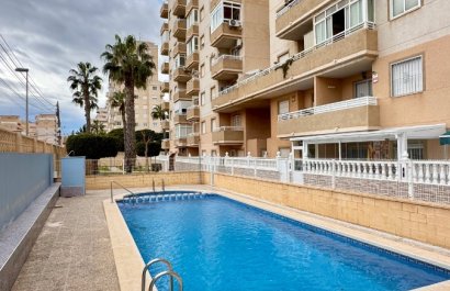 Reventa - Apartamento / piso - Torrevieia - Nueva Torrevieja