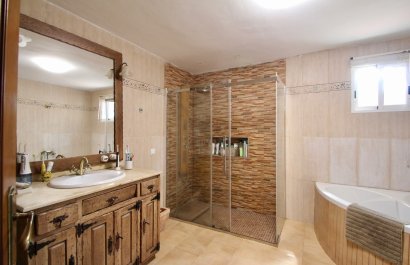 Reventa - Villa - Fortuna