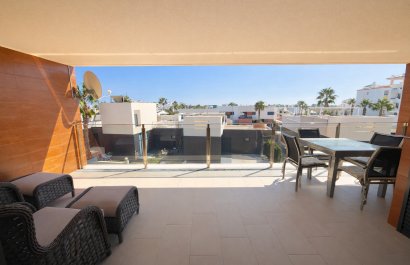 Resale - Apartment / flat - Orihuela Costa - Villamartín