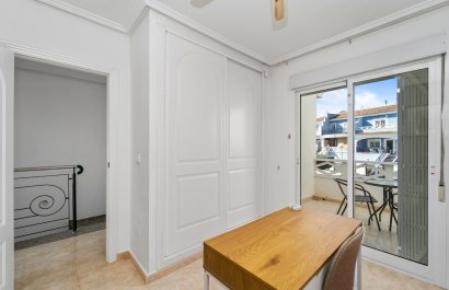 Reventa - Townhouse / Duplex - Ciudad Quesada
