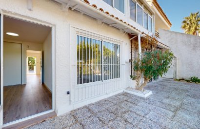 Resale - Townhouse / Duplex / Corner - Orihuela Costa - Villamartín