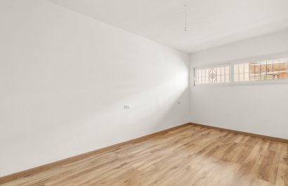 Resale - Apartment / flat - Calpe - Centro