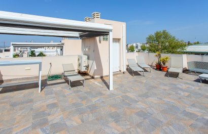 Resale - Townhouse / Duplex / Corner - Torrevieia - Aguas Nuevas