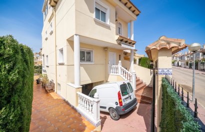 Resale - Townhouse / Duplex / Corner - Guardamar del Segura - El Moncayo