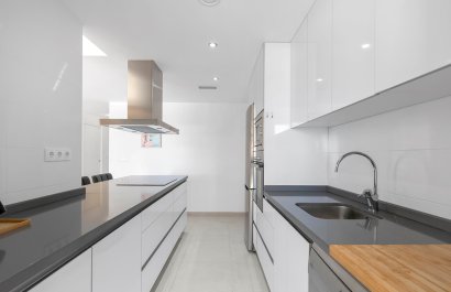 Resale - Apartment / flat - Orihuela Costa - Villamartín