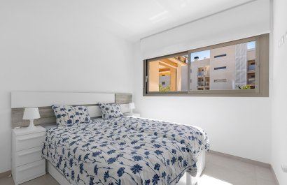 Resale - Apartment / flat - Orihuela Costa - Villamartín