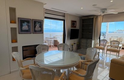 Resale - Apartment / flat - Guardamar del Segura - Marjal Beach