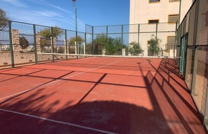 Resale - Apartment / flat - Guardamar del Segura - Marjal Beach